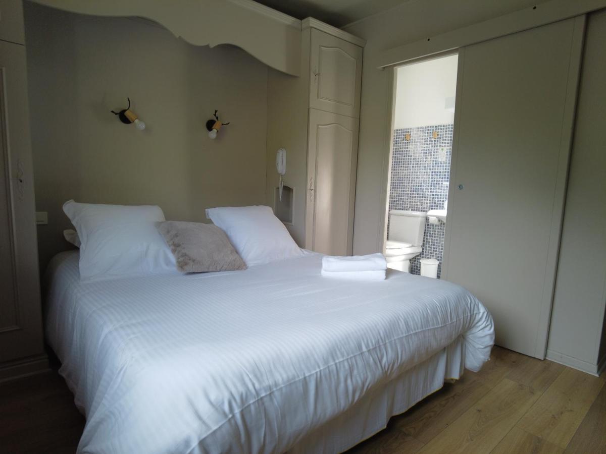 Hotel La Rencluse Saint-Mamet Esterno foto