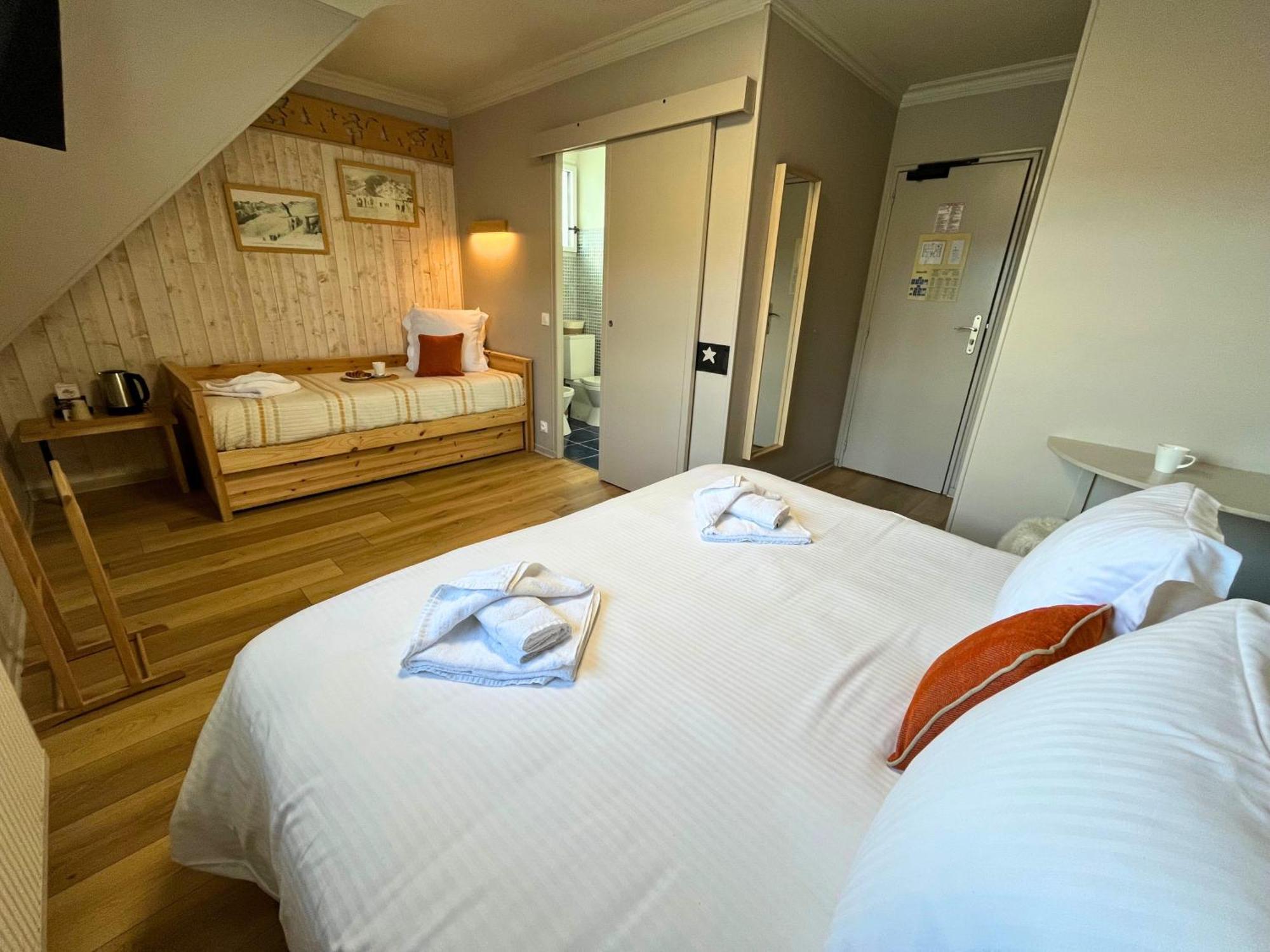 Hotel La Rencluse Saint-Mamet Esterno foto