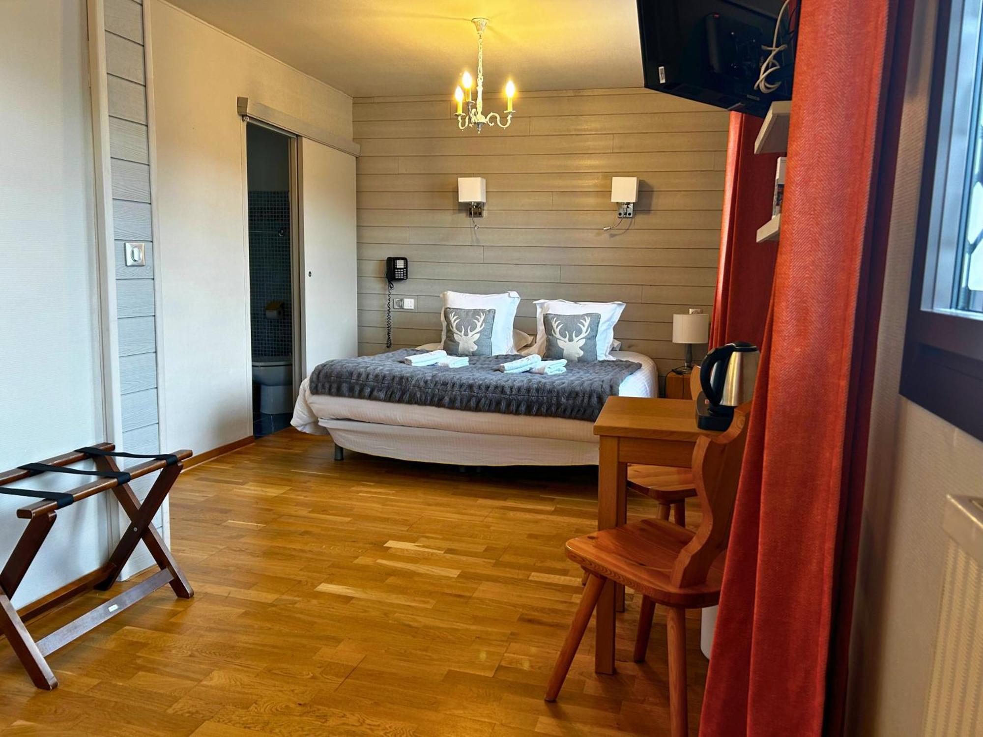 Hotel La Rencluse Saint-Mamet Esterno foto
