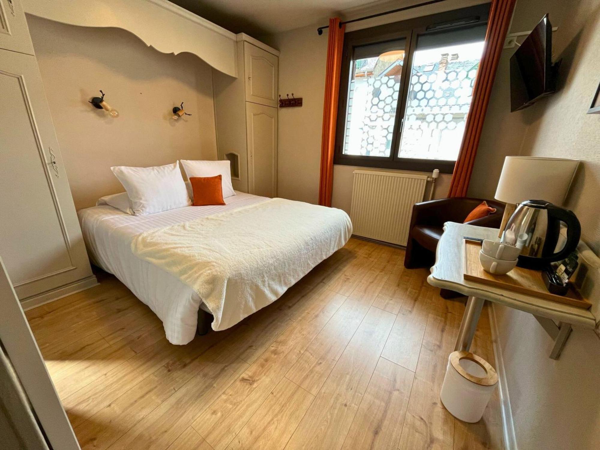 Hotel La Rencluse Saint-Mamet Esterno foto